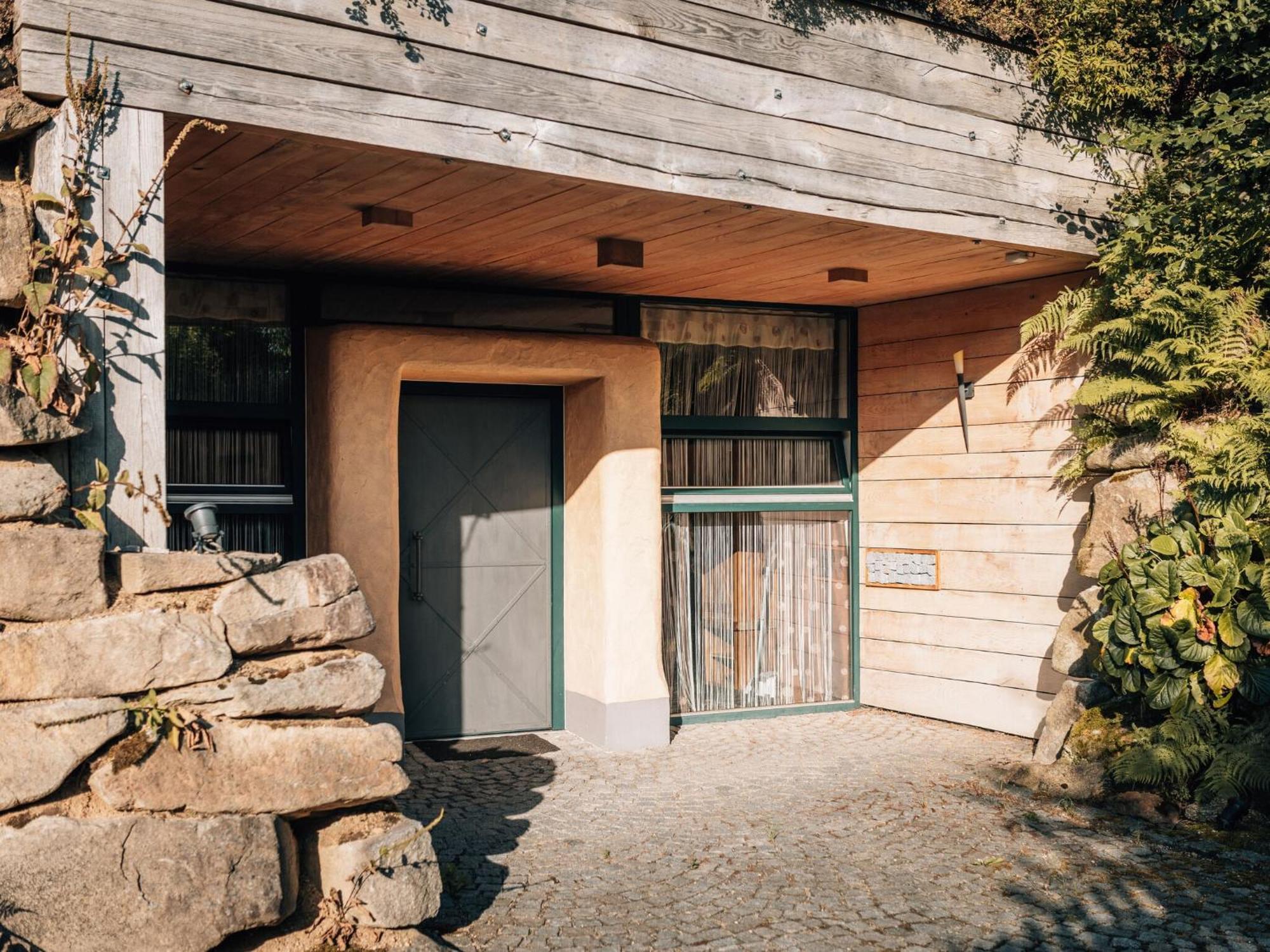 Holiday Home With Whirlpool And Sauna In Viechtach Exteriér fotografie
